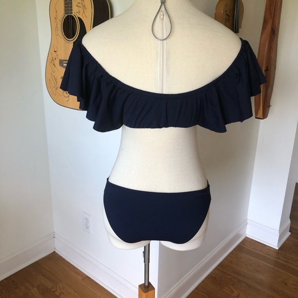 Worn once 2 piece swimsuit - Picture 4 of 6